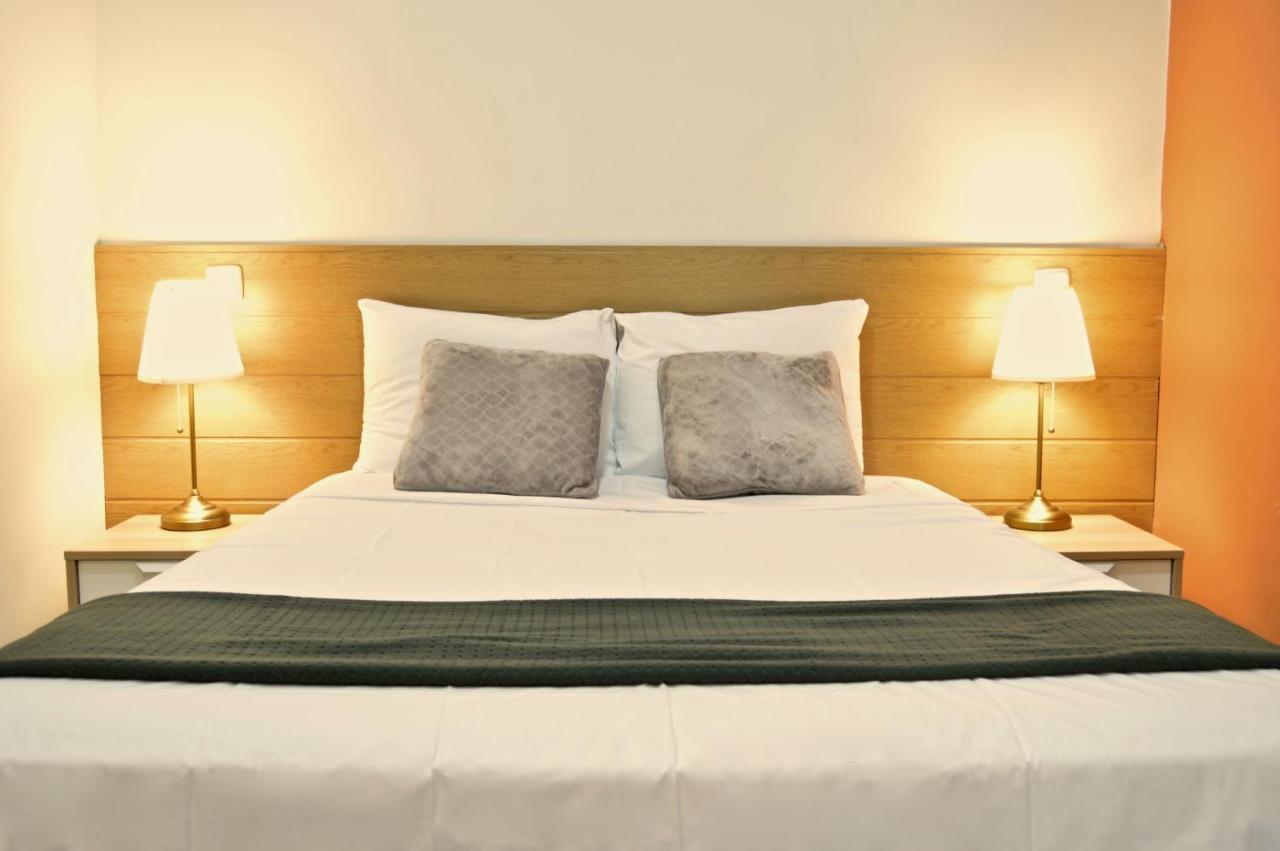 Apartamentos Fuencarral Madrid Dış mekan fotoğraf